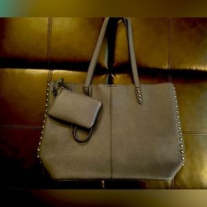 Navy Moda Luxe tote